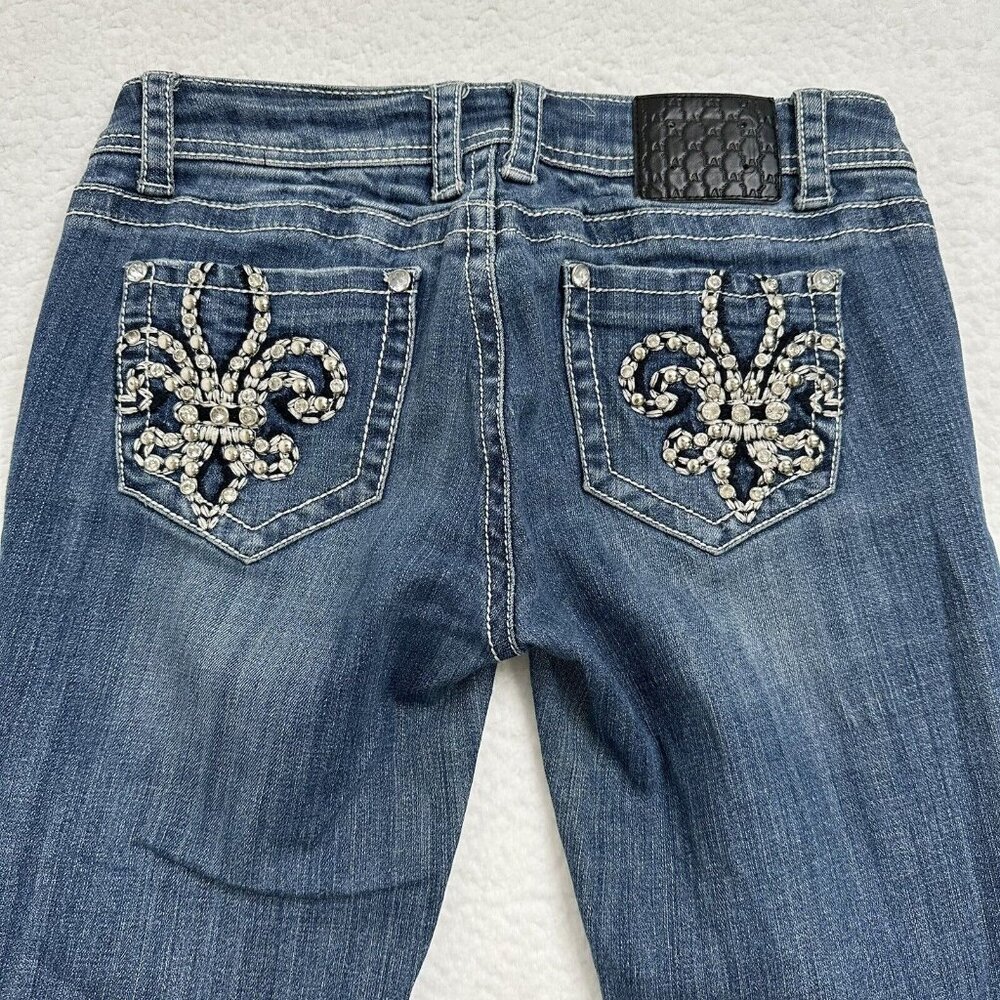 L.A. Idol Womens Y2K Fleur de Lis Rhinestone Distressed Denim Jean Capris Size 7